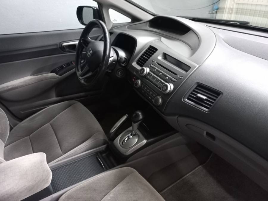 HONDA - CIVIC - 2009/2010 - Preta - R$ 55.000,00