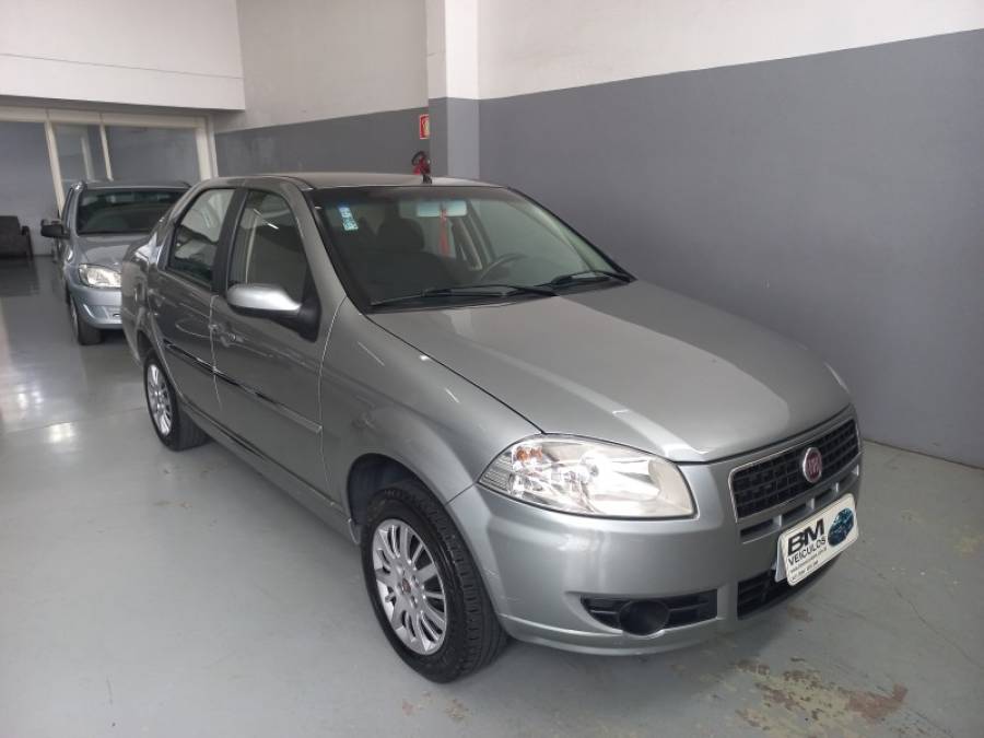 FIAT - SIENA - 2010/2010 - Cinza - R$ 29.000,00