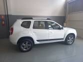 RENAULT - DUSTER - 2013/2014 - Branca - R$ 53.000,00