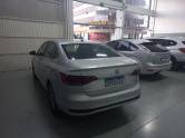 VOLKSWAGEN - VIRTUS - 2018/2019 - Prata - R$ 74.000,00