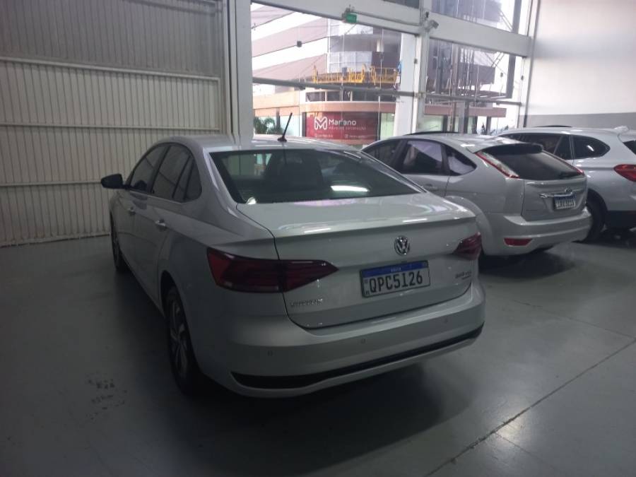 VOLKSWAGEN - VIRTUS - 2018/2019 - Prata - R$ 74.000,00
