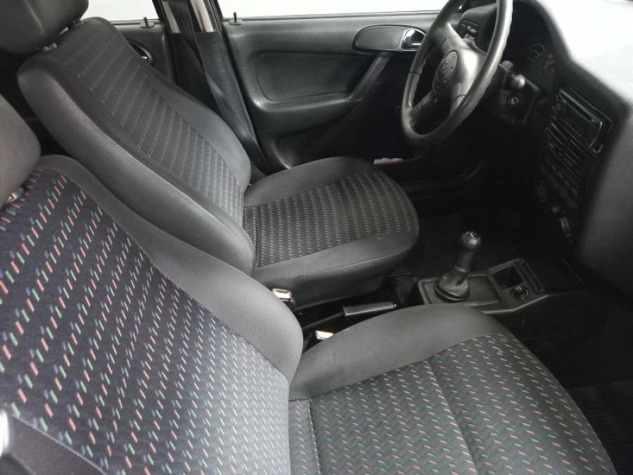 VOLKSWAGEN - GOL - 2005/2005 - Preta - R$ 15.900,00