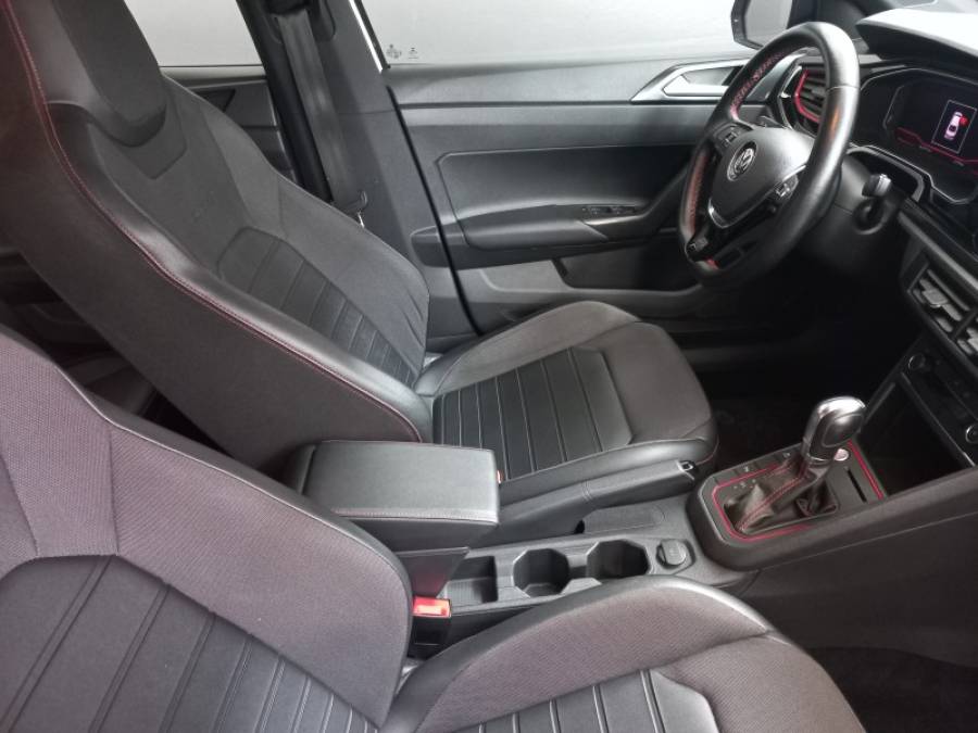 VOLKSWAGEN - VIRTUS - 2020/2020 - Branca - R$ 105.000,00