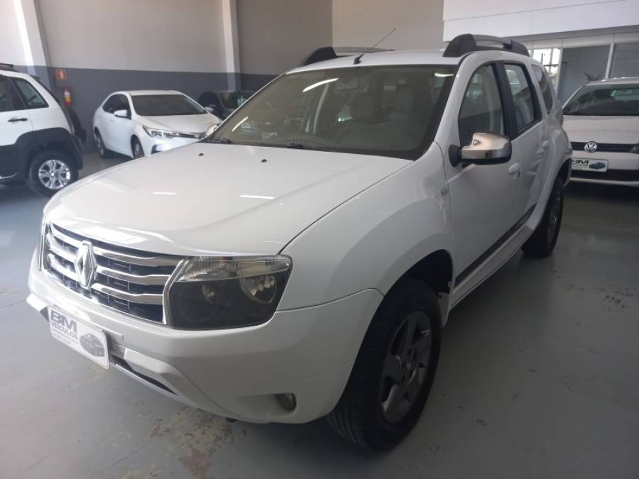 RENAULT - DUSTER - 2013/2014 - Branca - R$ 53.000,00