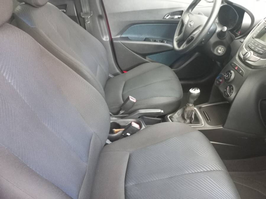 HYUNDAI - HB20 - 2014/2015 - Vermelha - R$ 51.000,00