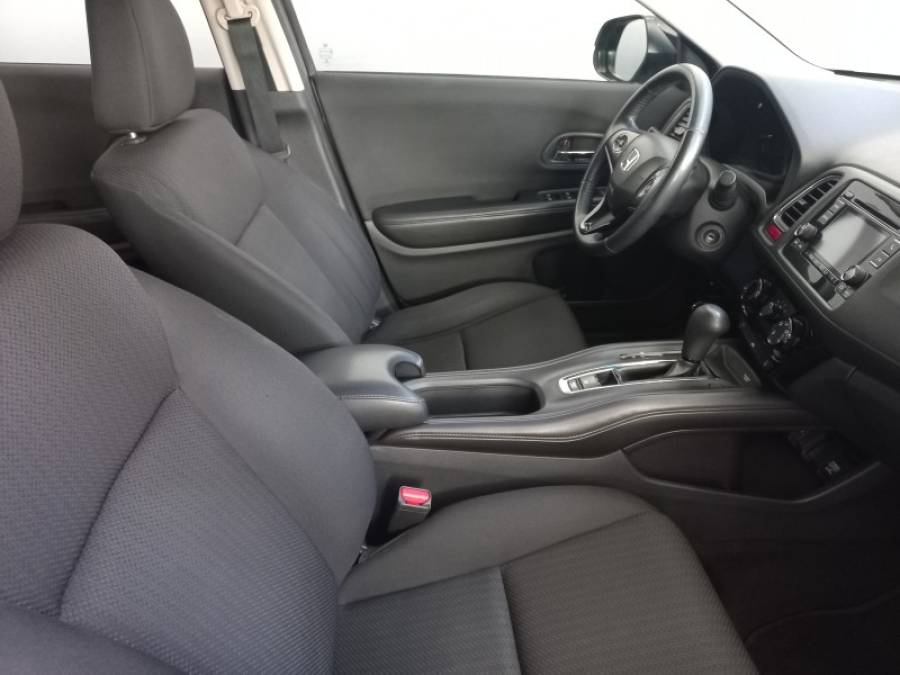 HONDA - HR-V - 2015/2016 - Preta - R$ 84.900,00