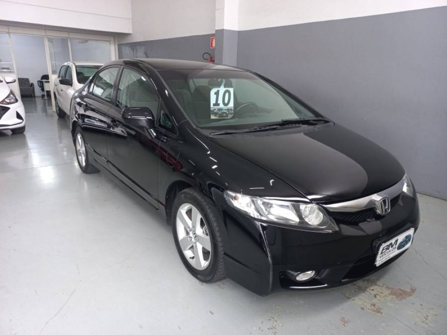HONDA - CIVIC - 2009/2010 - Preta - R$ 55.000,00