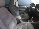 VOLKSWAGEN - TIGUAN - 2011/2012 - Cinza - R$ 61.000,00
