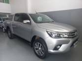 TOYOTA - HILUX - 2016/2016 - Cinza - R$ 179.000,00